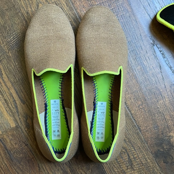 Rothy’s EUC loafer - Picture 2 of 11